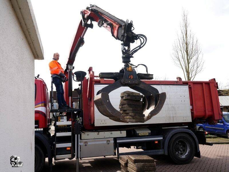 Zeewolde wipt bijna tienduizend tegels bij NK Tegelwippen
