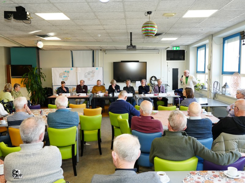 Politici op uitnodiging Ouderenbonden in de Meermin