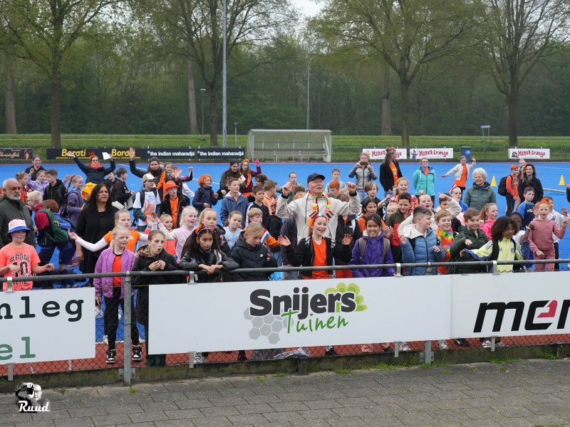 De Koning opent Koningsspelen in Zeewolde met Zapp Sport en Kinderen voor Kinderen