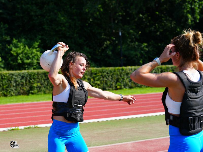 Grit Game in de brandende zon