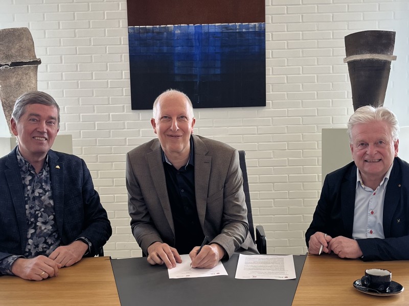 Ondertekening  ‘Uniek Sporten Centraal Loket’