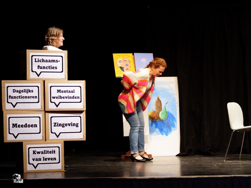 Foto uit voorstelling ‘Kleine Stapjes Verder’