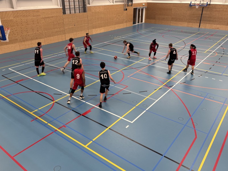 Meerdere zeges voor De Snipers, ruime winst voor U14-1