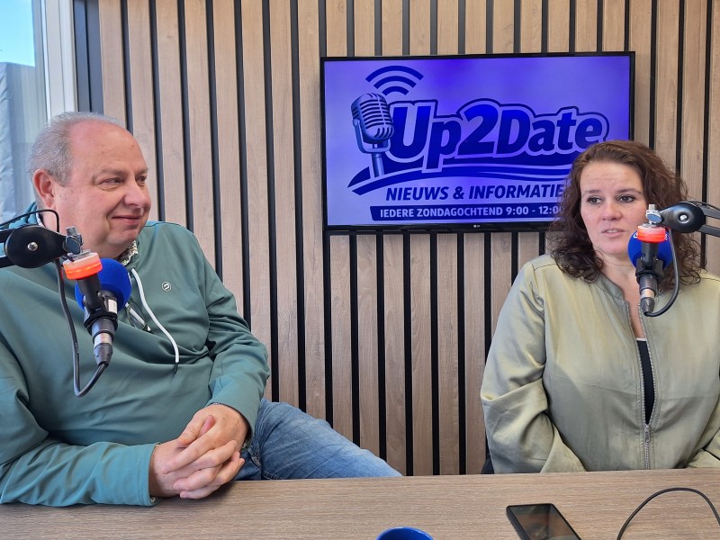 de organisatie van koningsdag in gesprek tijdens het radio programma up 2 date