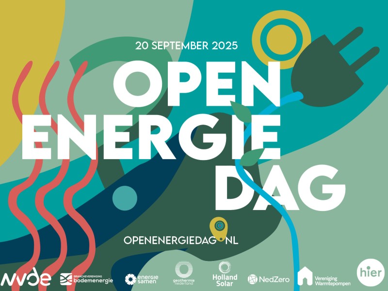 Flyer voor een open energie dag groen met rood, geel en blauw.