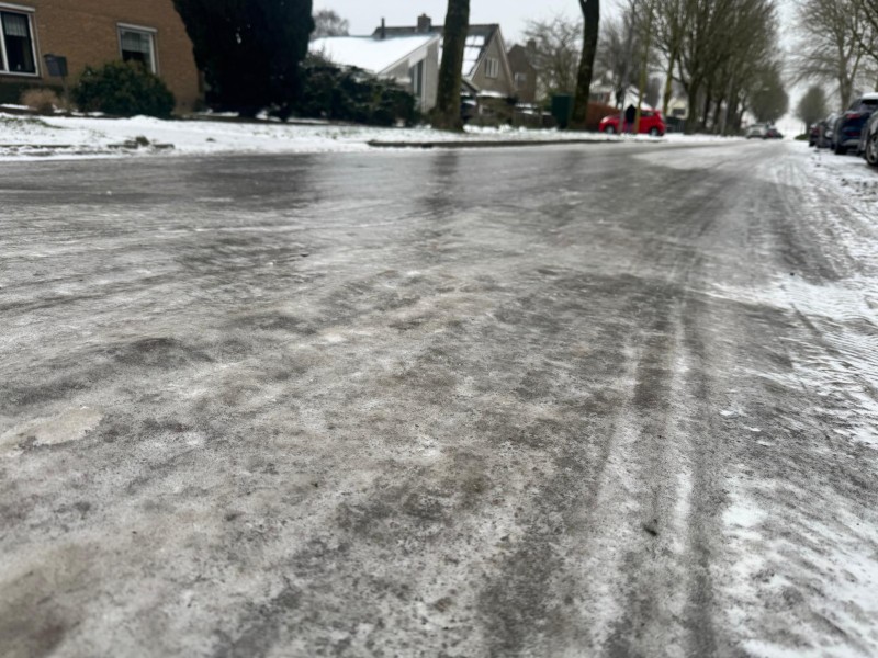Code oranje: verraderlijk glad door ijzel
