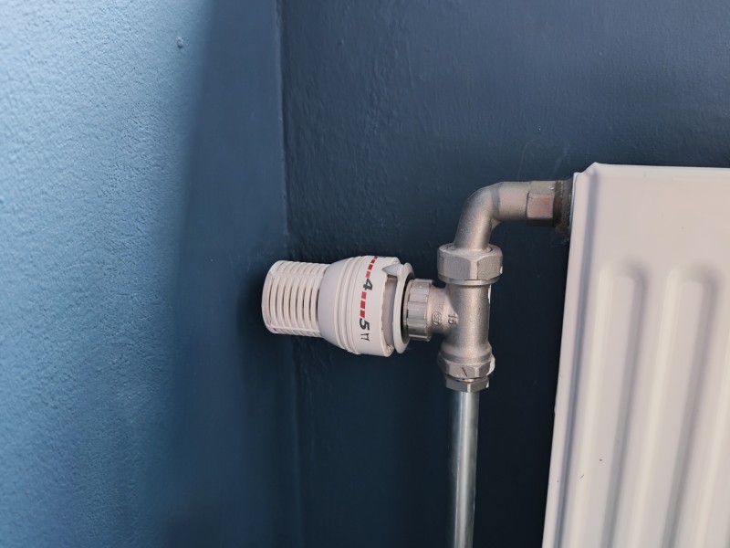 Verwarming met thermostaatknop