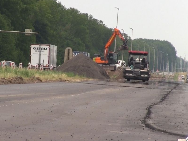 weg werkzaamheden op verschillende wegen in en rondom zeewolde