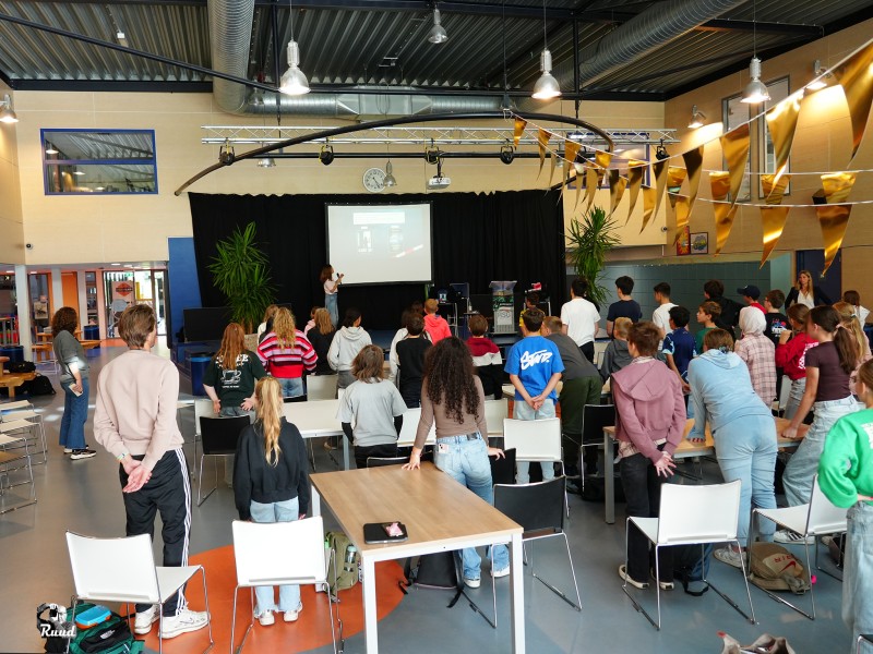 Cis Meijer brengt thrillers in De Levant