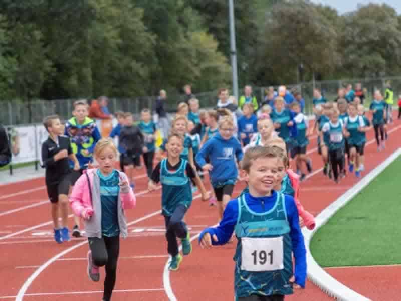 Opening atletiek- en ijsbaan Zeewolde