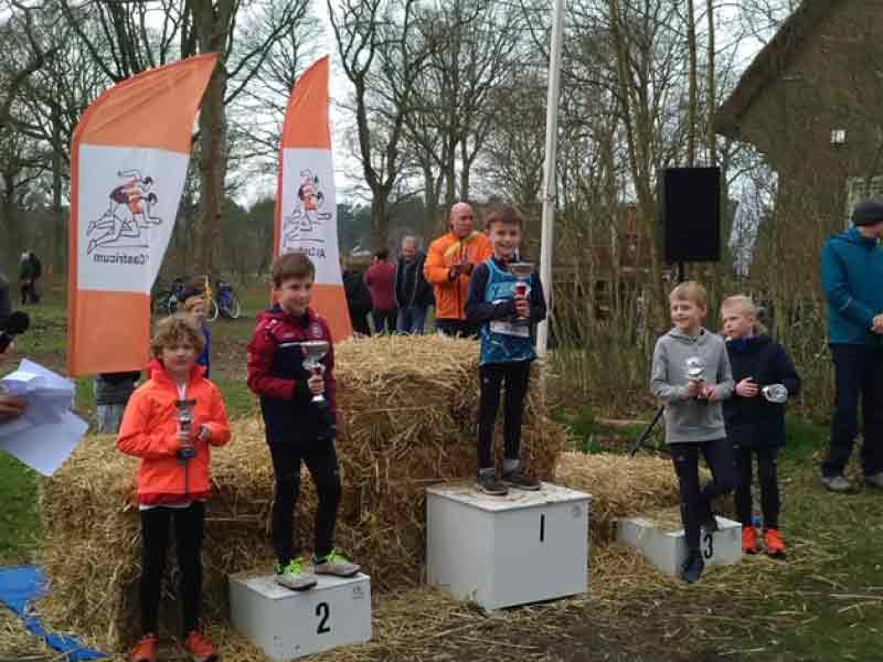 Zeewolde Atletiek op regionaal podium crosslopen