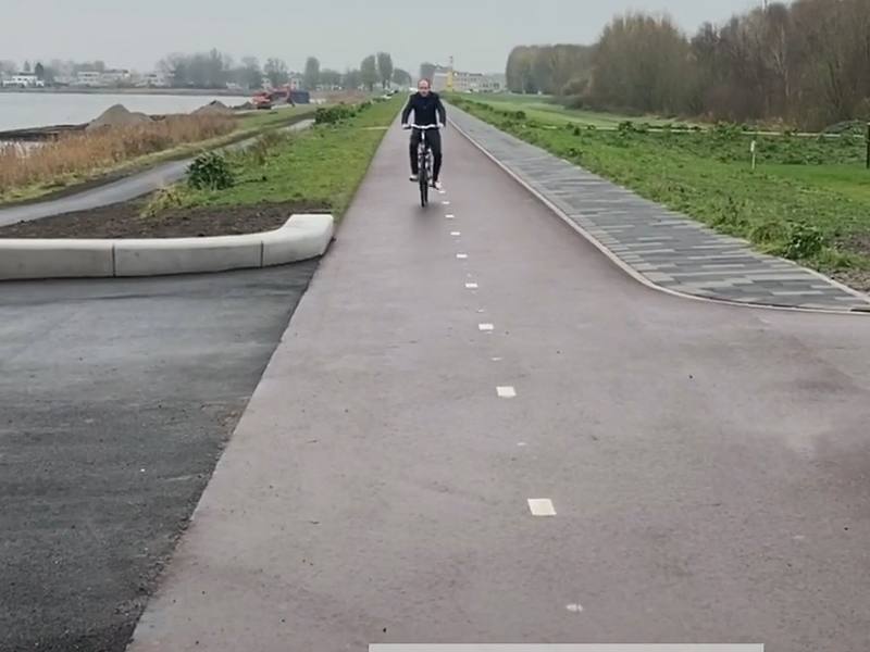 Nieuw fietspad Zeewolderdijk
