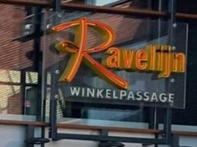 Vaccineren in winkelcentrum Ravelijn