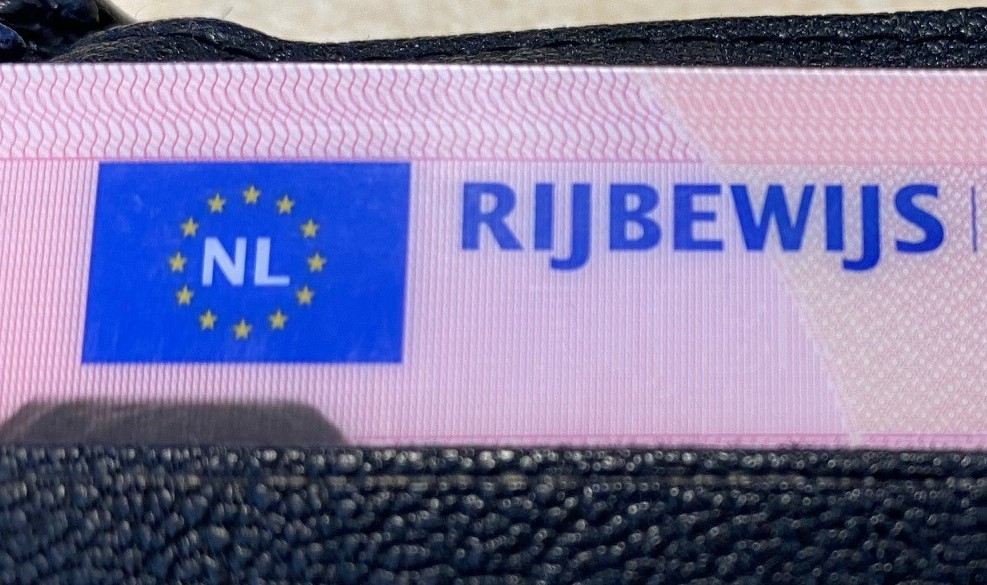 Harderwijker aangehouden met ongeldig rijbewijs