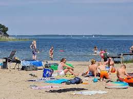 Zeewolde geniet van eerste zomerse dag van 2021