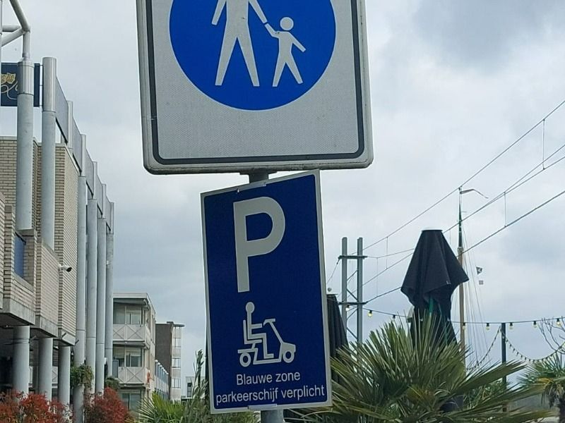 1 april: opvallende blauwe zone en breaking Meta-nieuws