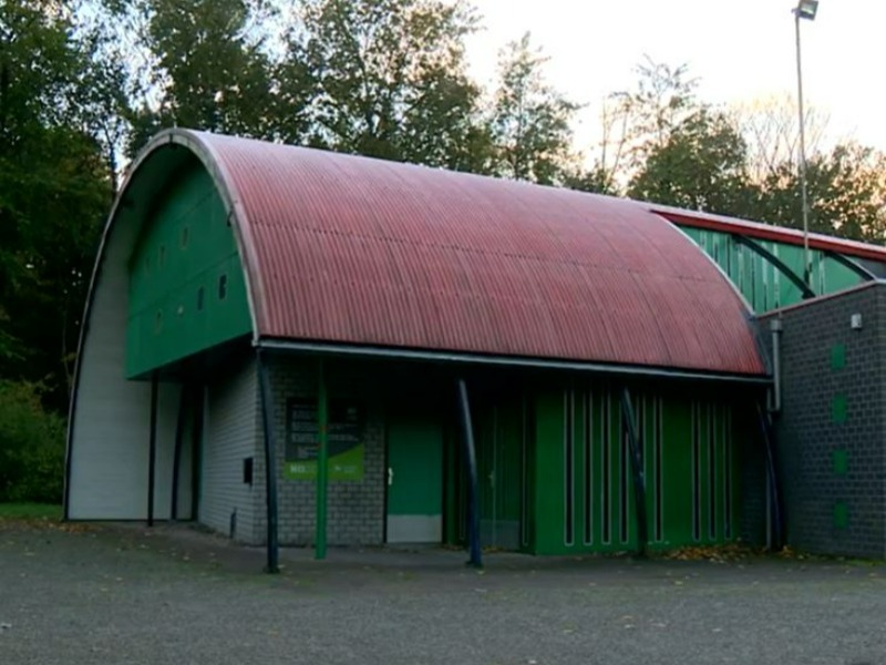 Eén bezoeker verbannen uit Groene Schuur