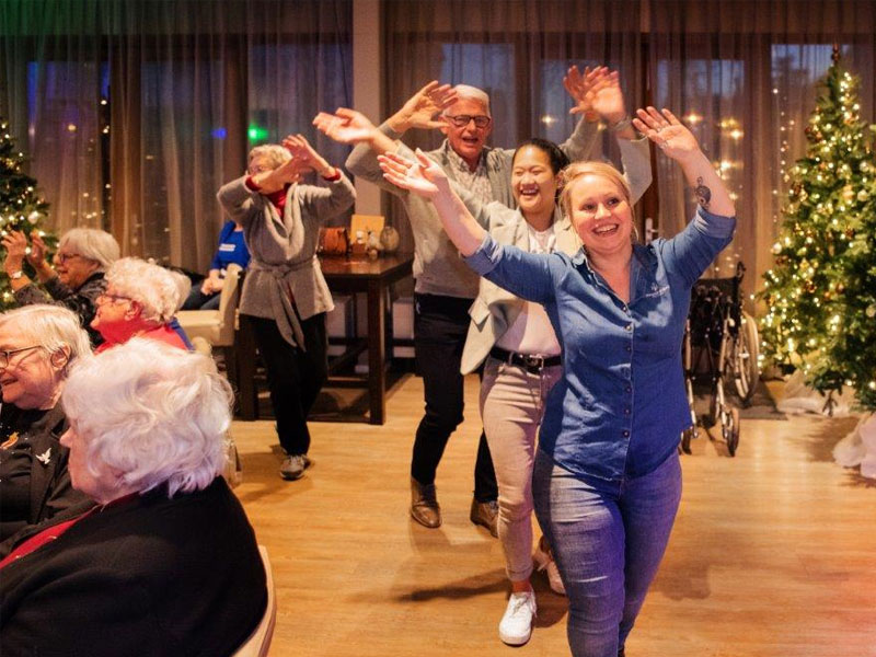 entertainen van de ouderen 