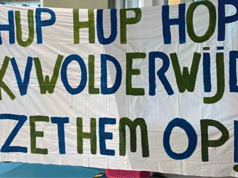 Spandoek Hup Hup Hop KV Wolderwijd Zet Hem Op
