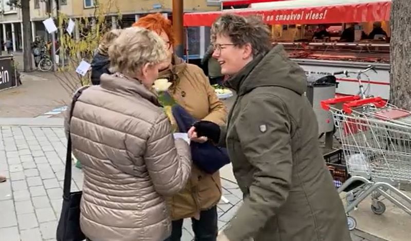 Toon Hermans Huis wil drempel wegnemen