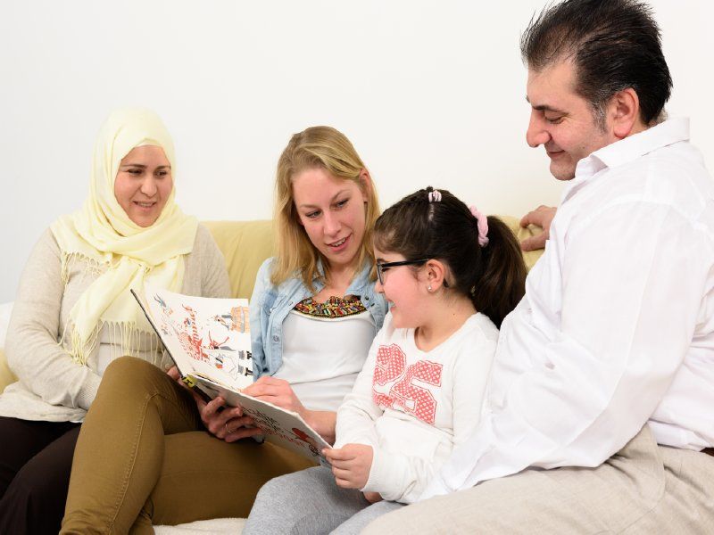 Vrijwilligers gezocht die blij worden van taal