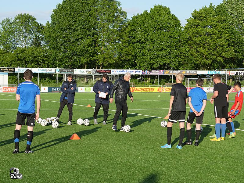 Open selectietraining bij VV Zeewolde