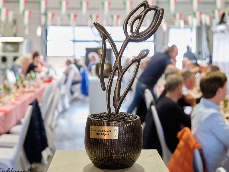 Klassieke rally Mille Tullipani voor stichting Talent4Classics