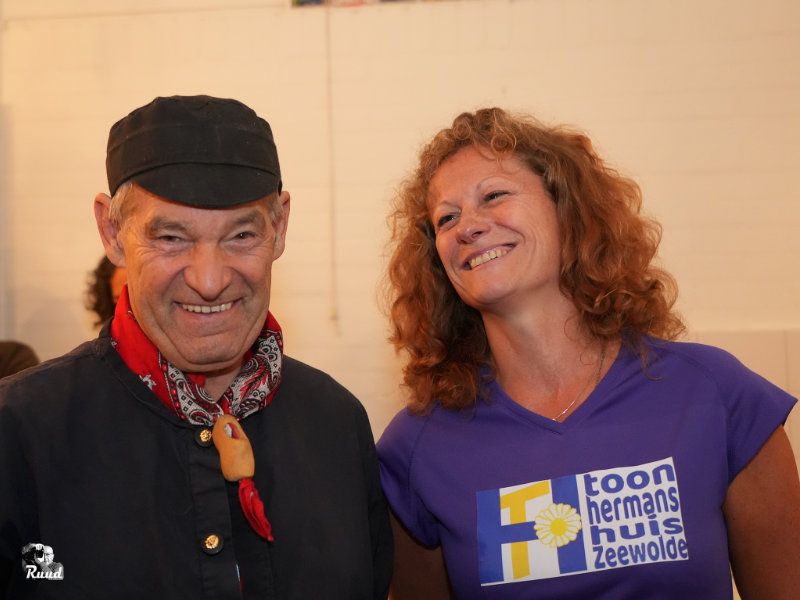 Een halve marathon voor het Toon Hermanshuis