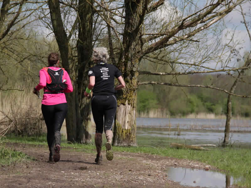 Afwisselend hardlopen tijdens Trailrun