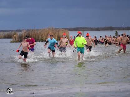 Doe mee aan de 21e editie van de Rotary Nieuwjaarsduik Zeewolde!