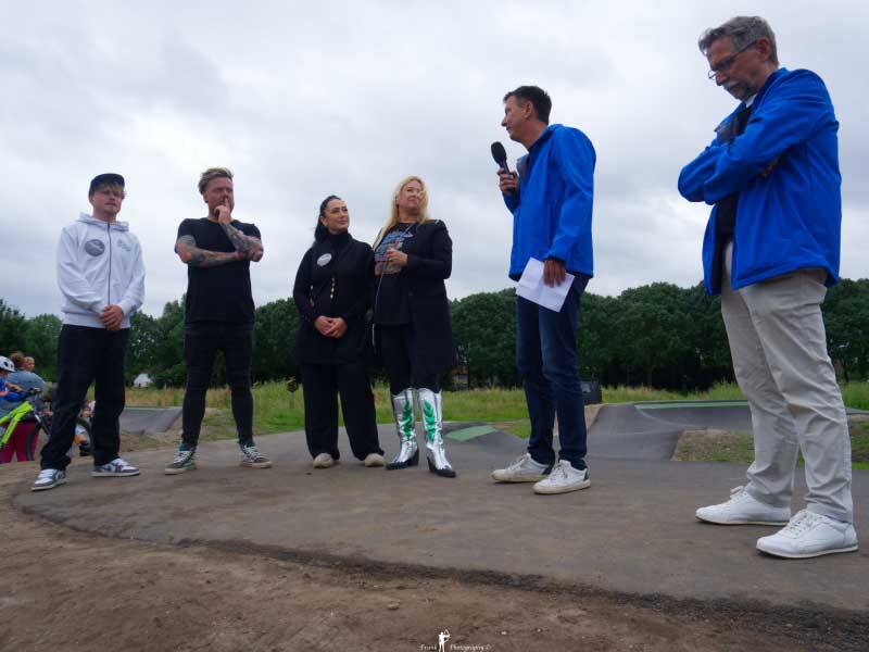 Pumptrackbaan officieel geopend