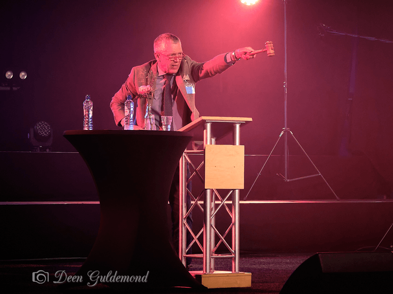 Ruim 2100 uren vrijwillige uren geboden op verschillende veilingstukken