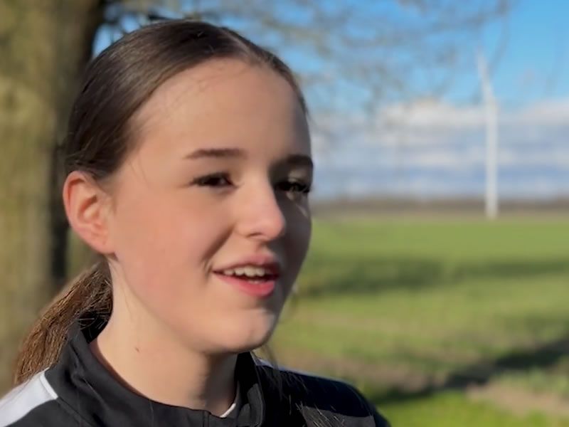 Ella haalt geld op met 538 Ochtendrun voor Prinses Maximacentrum