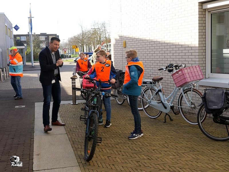 300 Zeewolder leerlingen tonen verkeersvaardigheid tijdens praktijkexamen