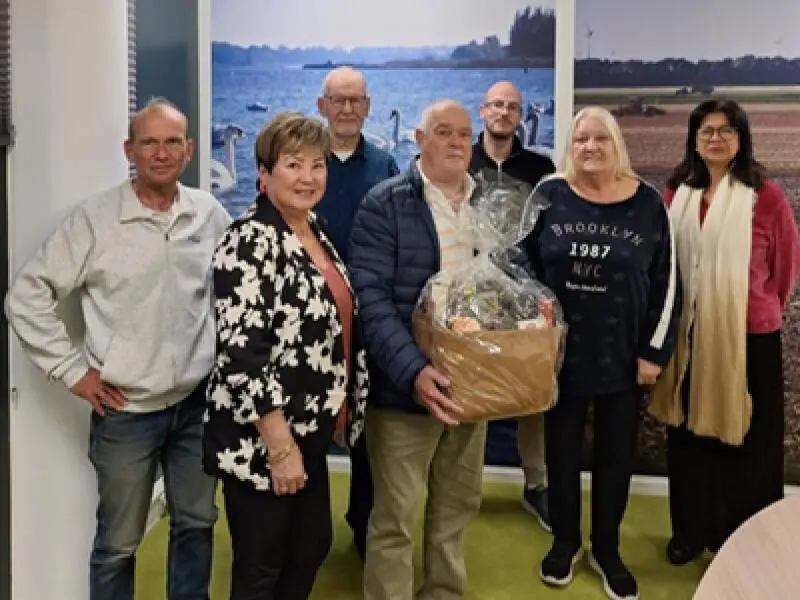 Rob Greten winnaar van HBZ quiz tjidens Zeewolde bij de Pinken