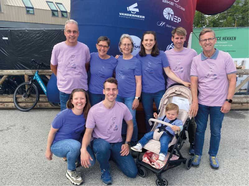 Team One Way Up klimt samen voor het goede doel