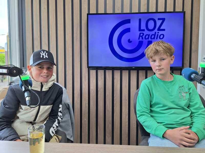 Jesse en jake in de studio bij Up2Date