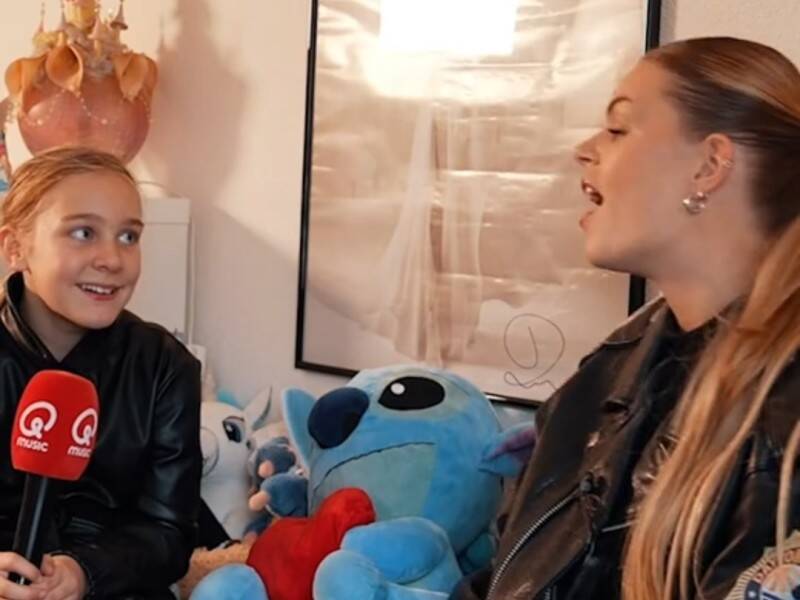 Davina Michelle verrast 11-jarige Celeste thuis in Zeewolde