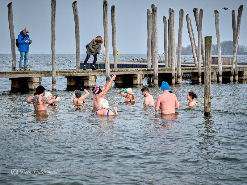 Winterduik in Wolderwijd levert opnieuw geld op voor zieke kinderen