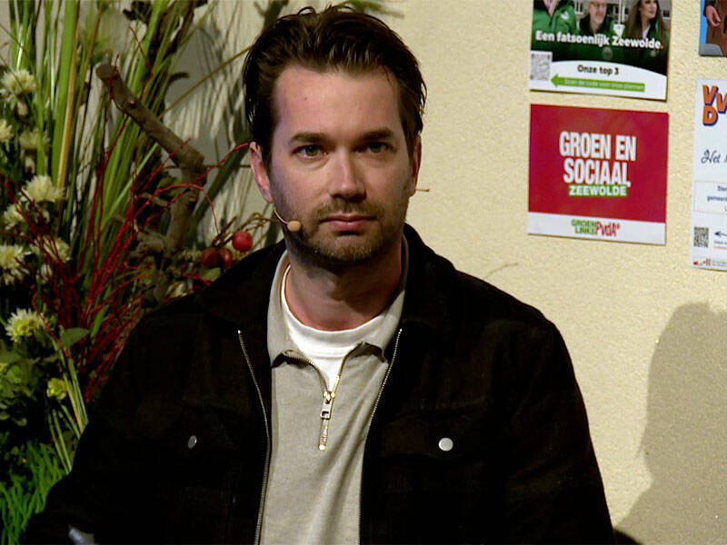 Ard Redeker sluit verkiezingsdebat Zeewolde af met oproep tot begrip en reflectie