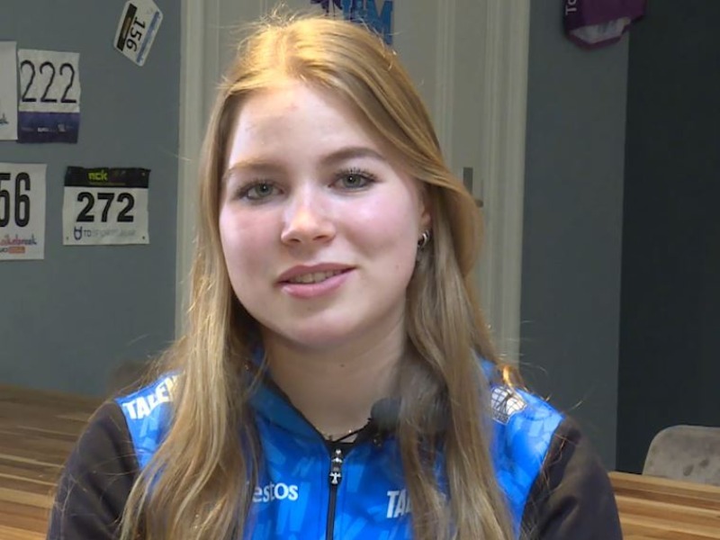 Rosalie van Vliet beste schaatsster in Viking Race